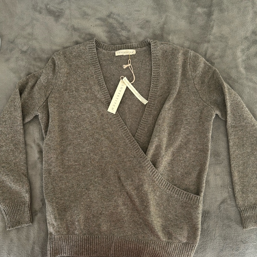 Lovestich Sweater in gray size small NWT